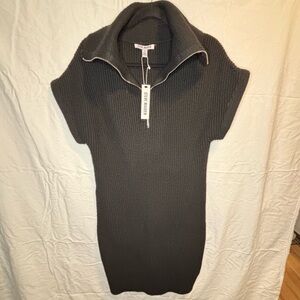 NWT Steve‎ Madden Black Short Sleeve Zipped Turtleneck Sweater Dress Size Sm